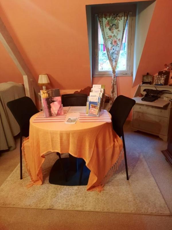Chambre D Hote Les Bosquets Bed & Breakfast Cauge Екстериор снимка